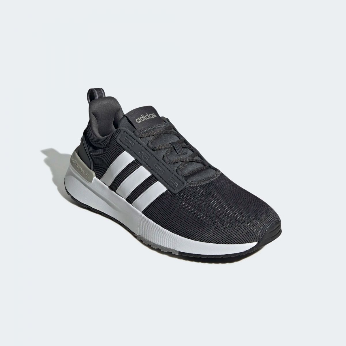 Кроссовки ADIDAS RACER TR21 Кроссовки ADIDAS RACER TR21