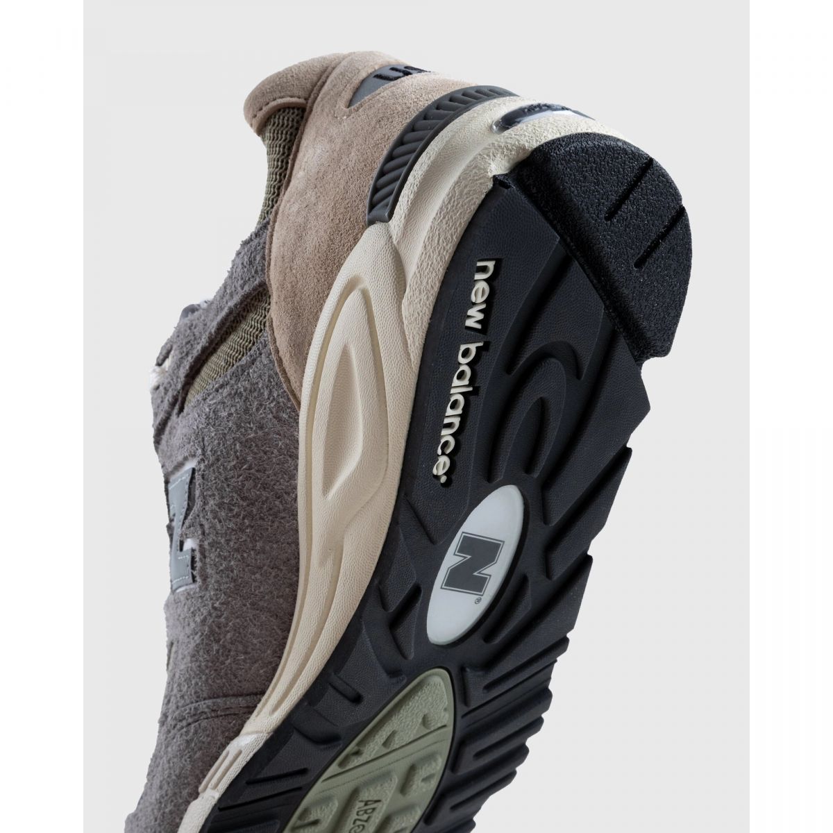 Кроссовки New Balance M990V2 TD2 Кроссовки New Balance M990V2 TD2