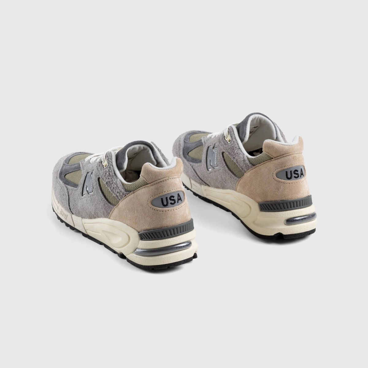 Кроссовки New Balance M990V2 TD2 Кроссовки New Balance M990V2 TD2